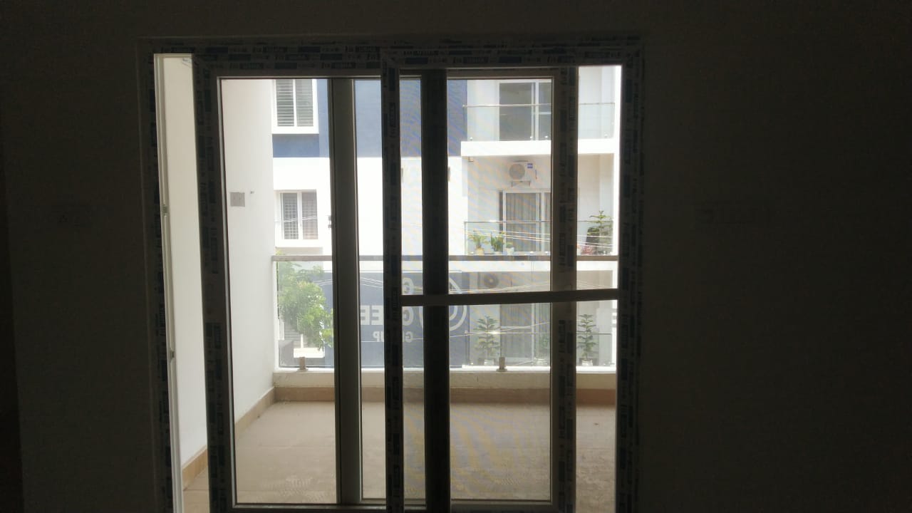 3 BHK FLAT FOR SALE AT LB