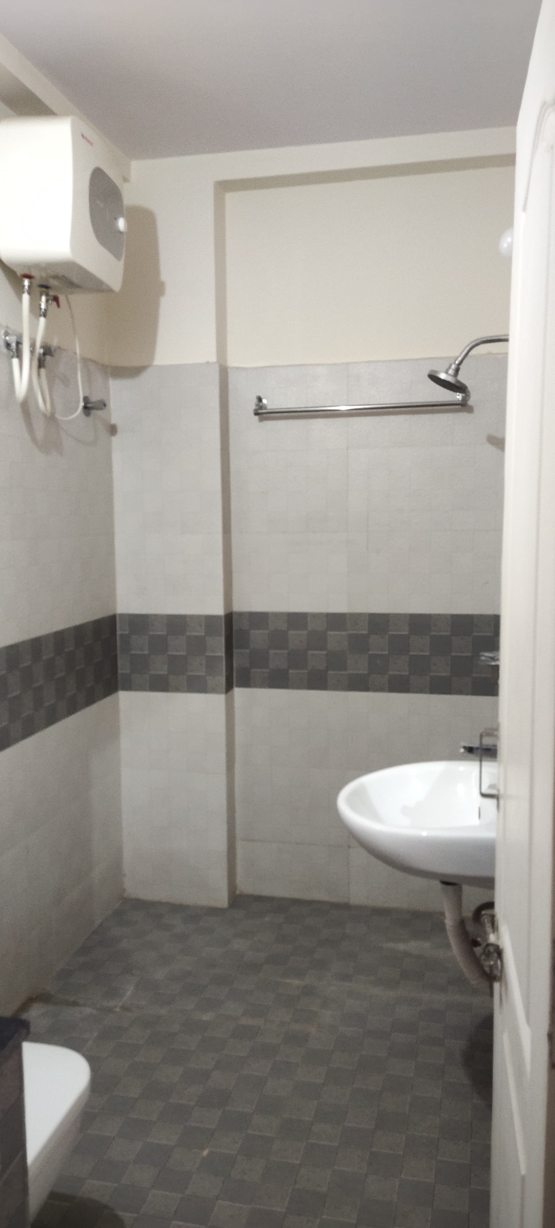 3 BHK FLAT FOR SALE AT ME