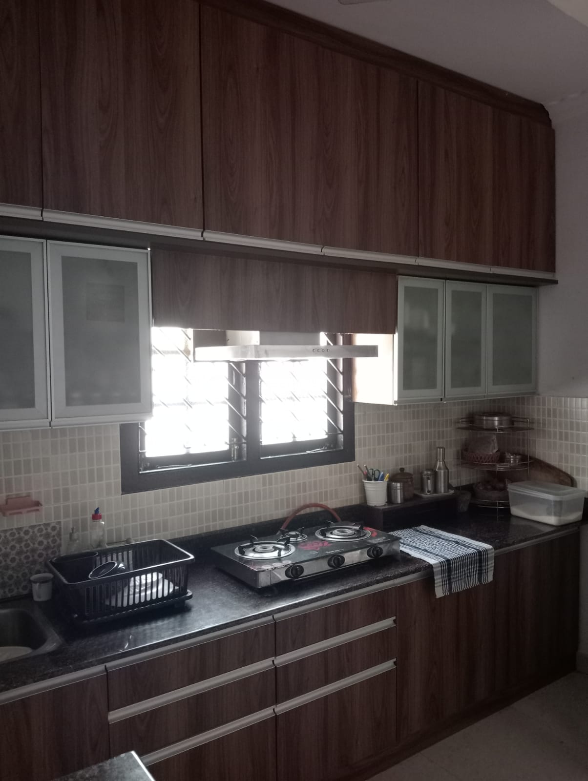 4 BHK FLAT FOR SALE AT HI