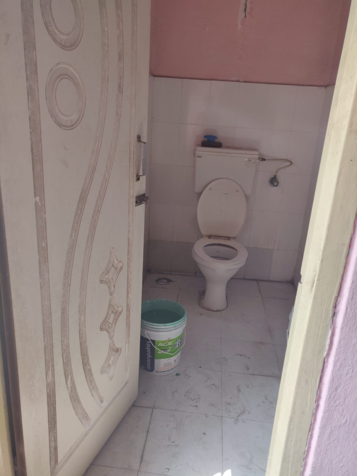2 BHK FLAT  FOR SALE AT V