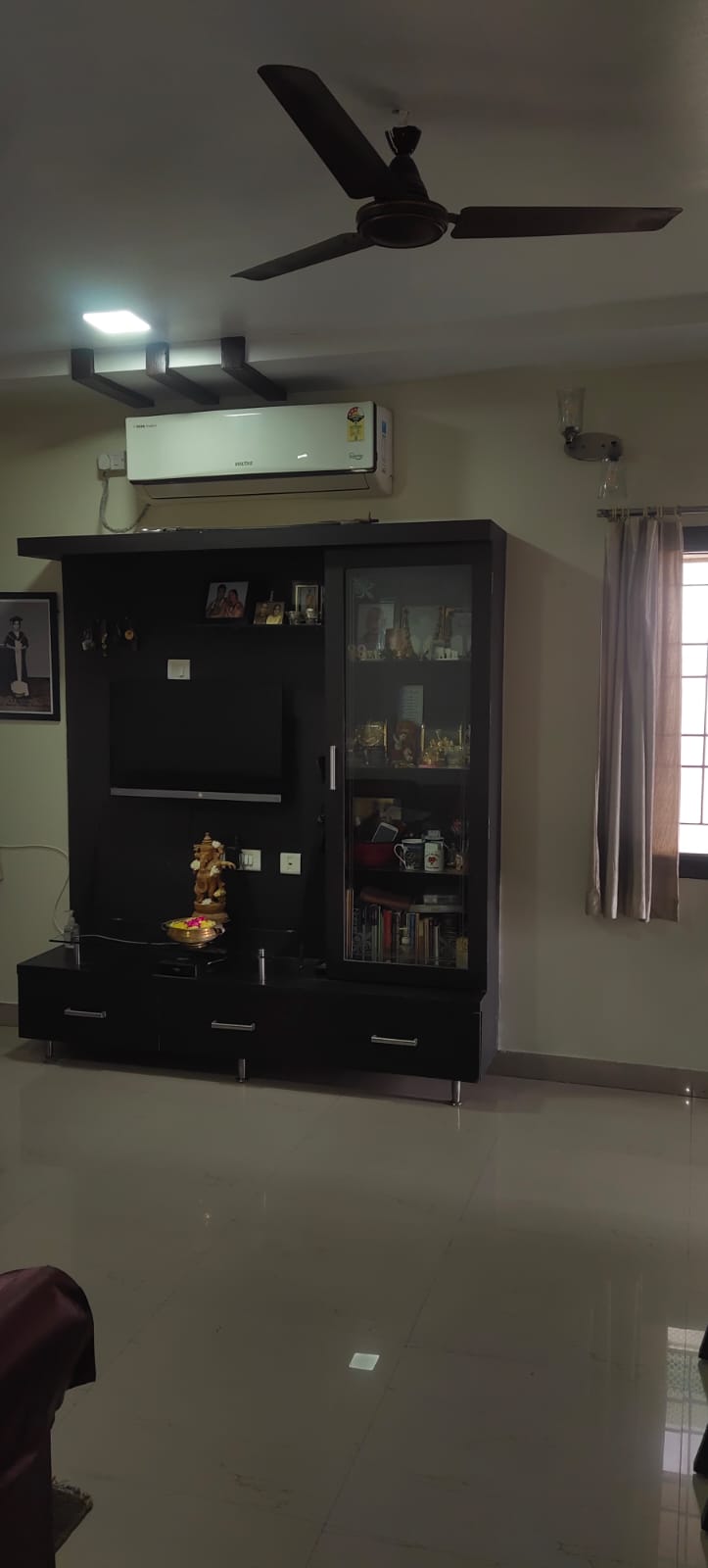 3 BHK FLAT FOR SALE AT HY