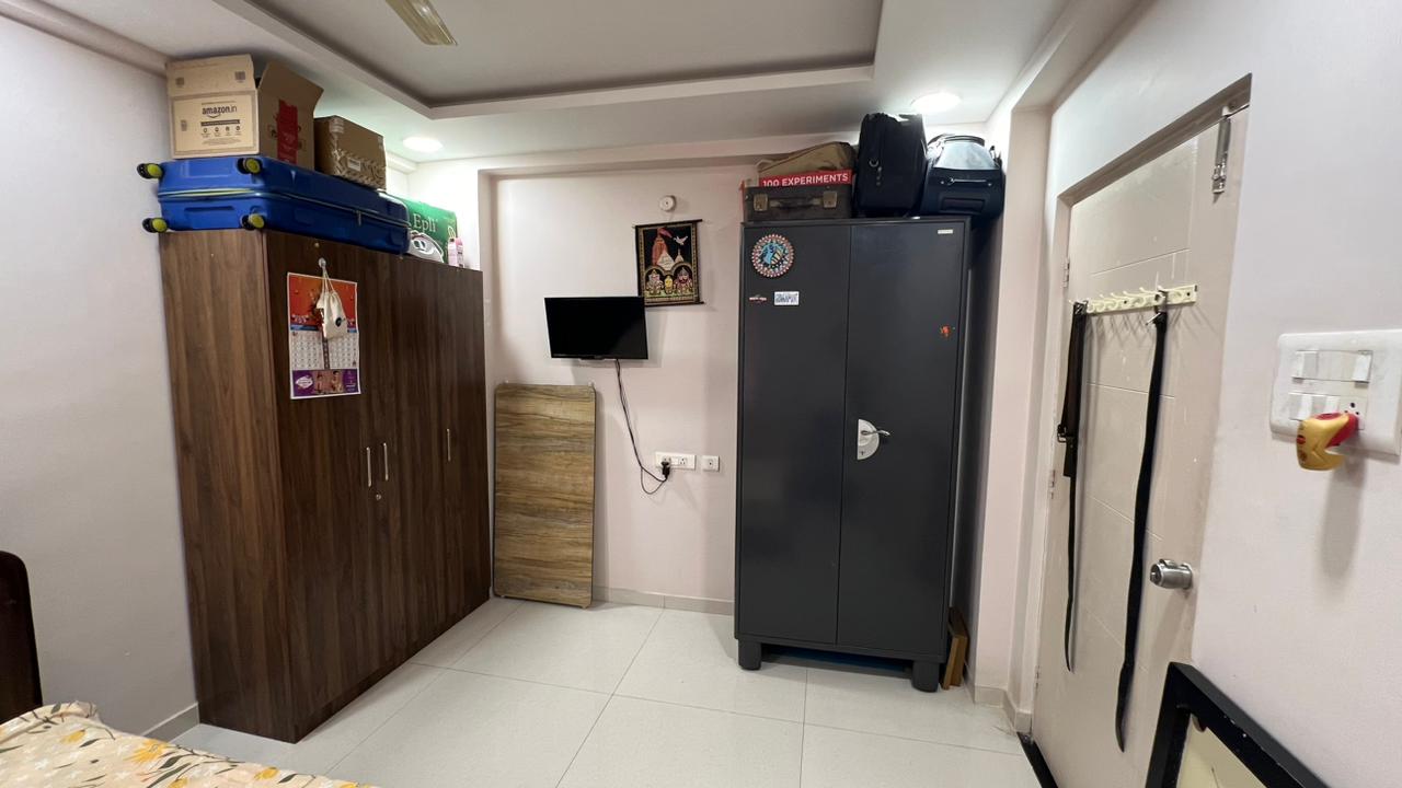 4 BHK FLAT FOR SALE AT KU