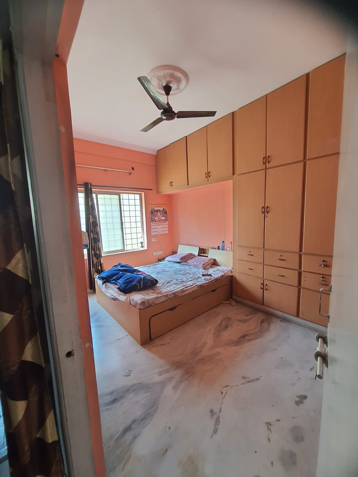 2 BHK FLAT FOR SALE AT MO