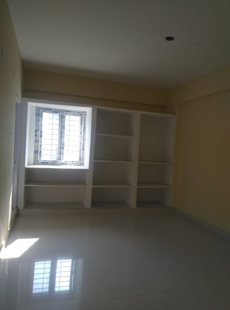 4 BHK flat for sale in  K
