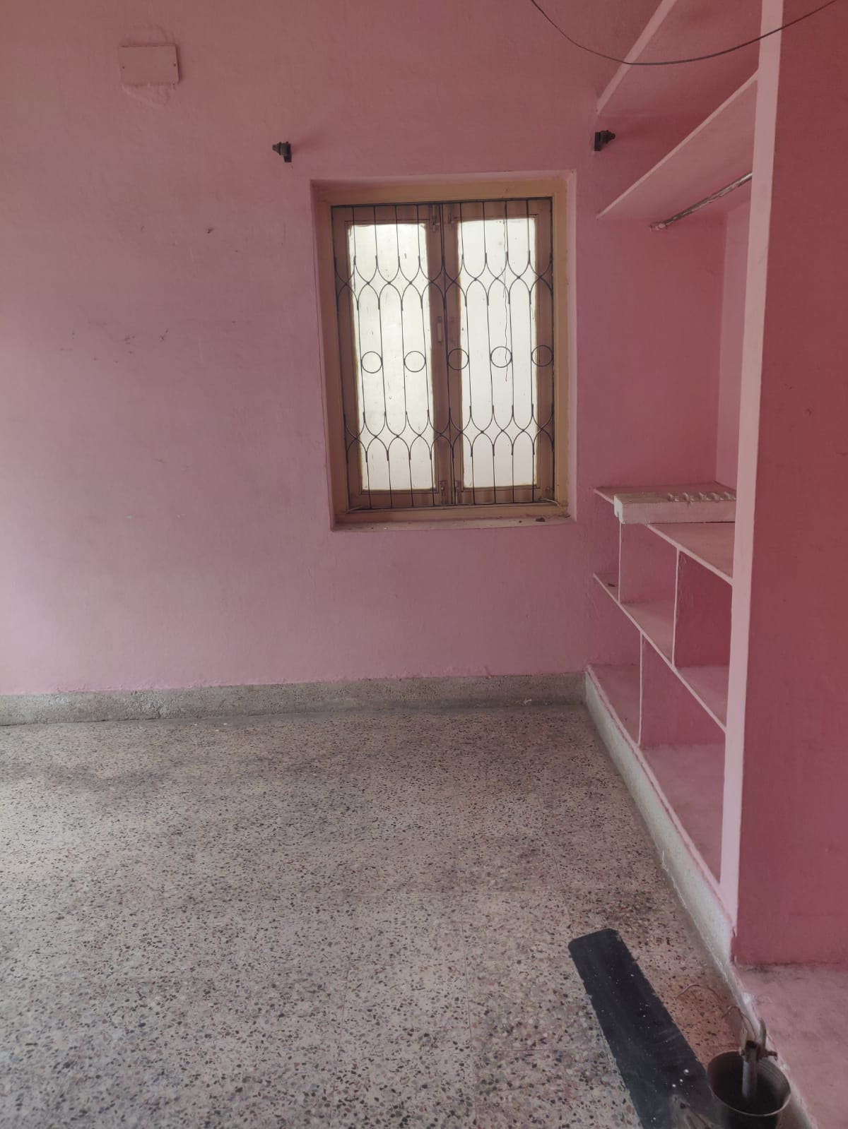 HK  Flat For sale in R K 
