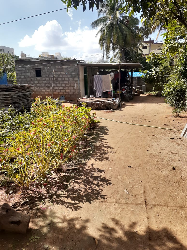 Open Plot for sale in Gac