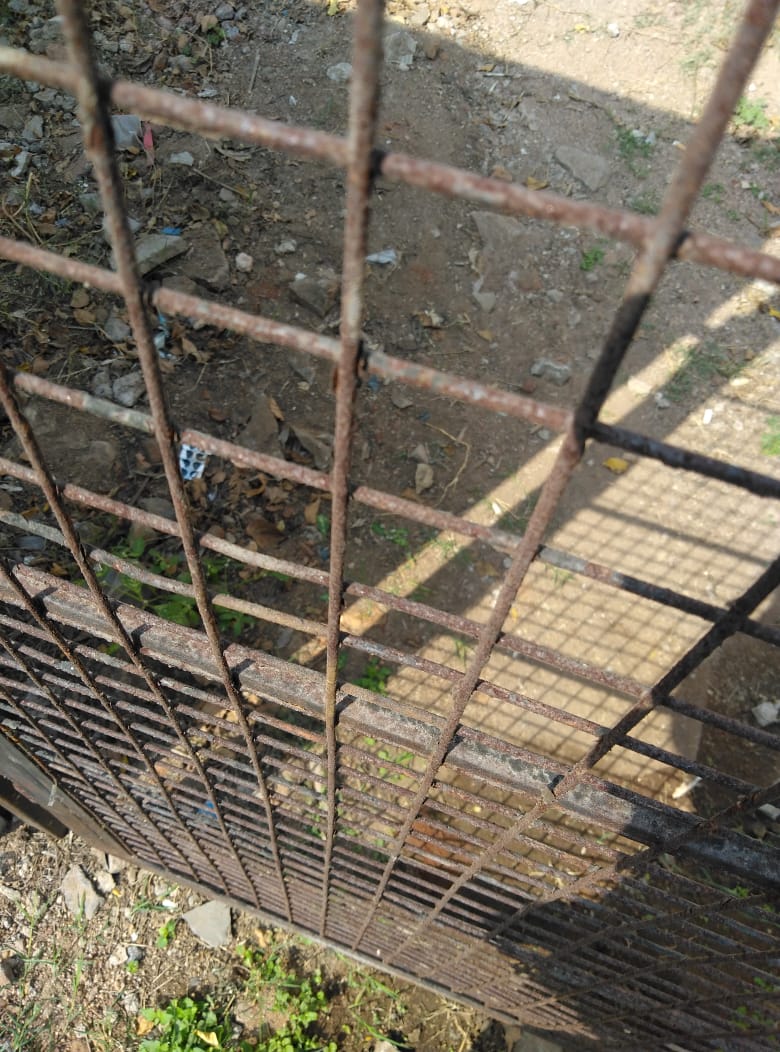 Open Plot for sale in Kom