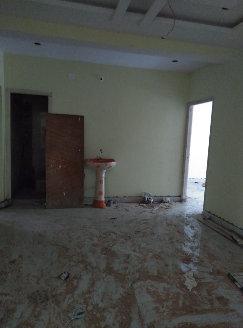 3 BHK Flat For sale in Ko