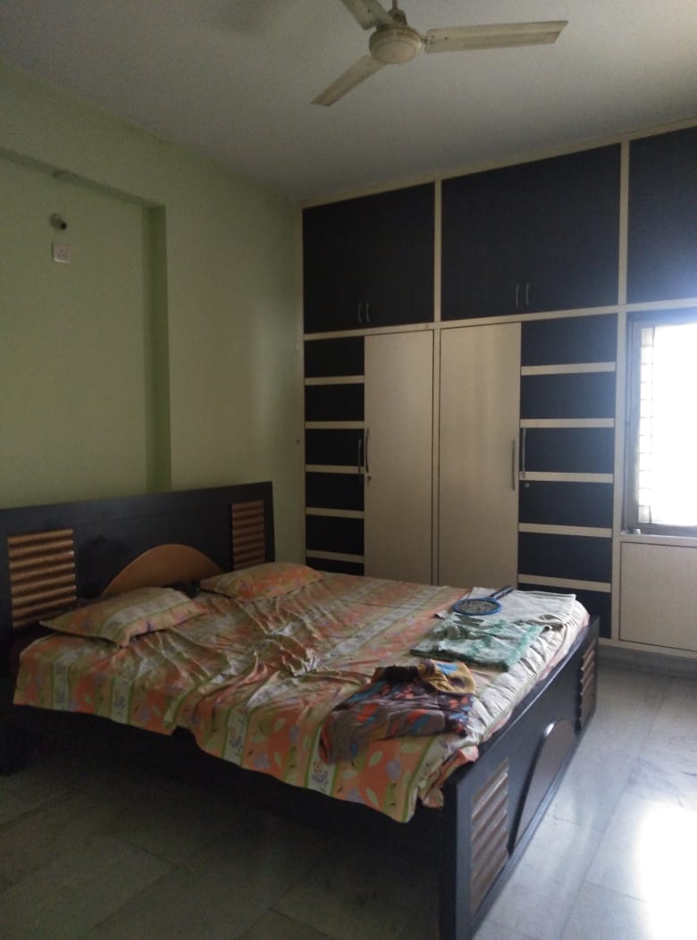 2 BHK Flat for sale in Vi
