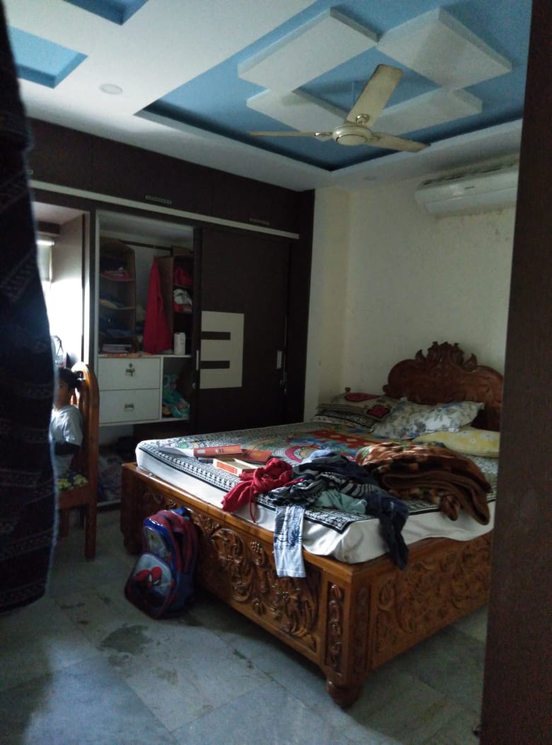 3 BHK Flat for sale in Je