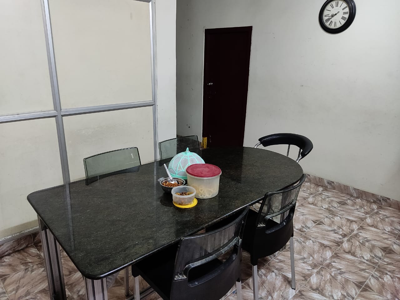 6 BHK Indedpendent House 