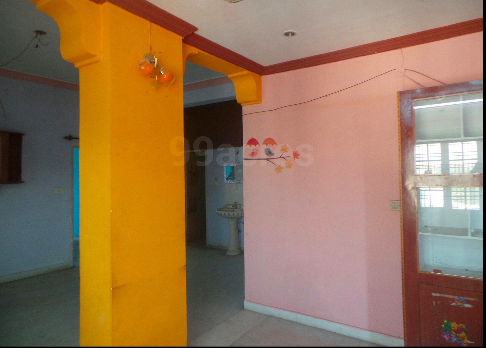 3 BHK Flat for sale in EC