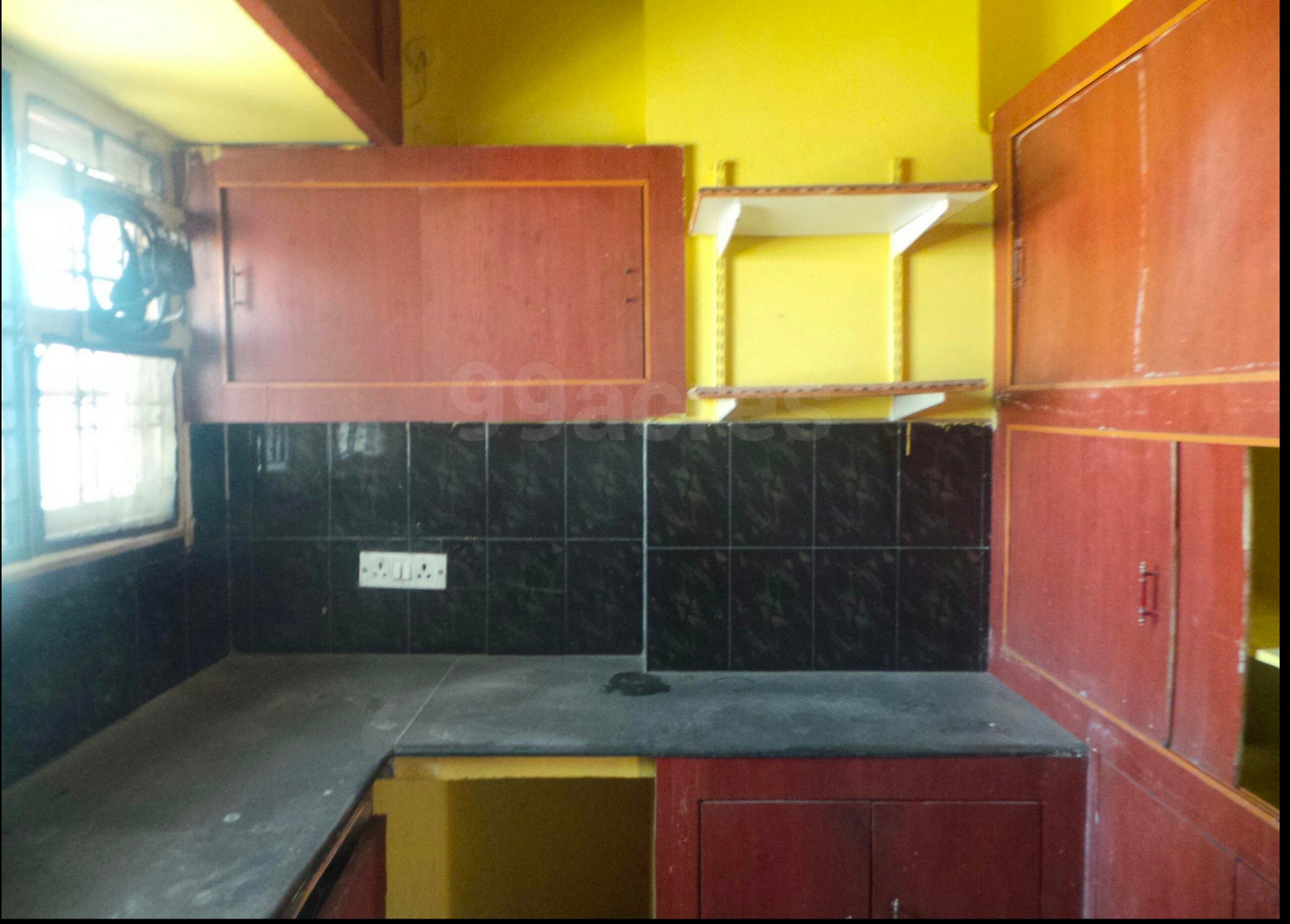 3 BHK Flat for sale in EC