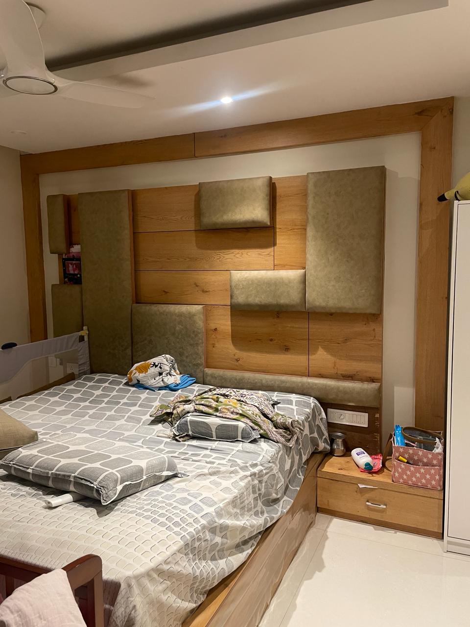 3 BHK Flat for sale in Ma