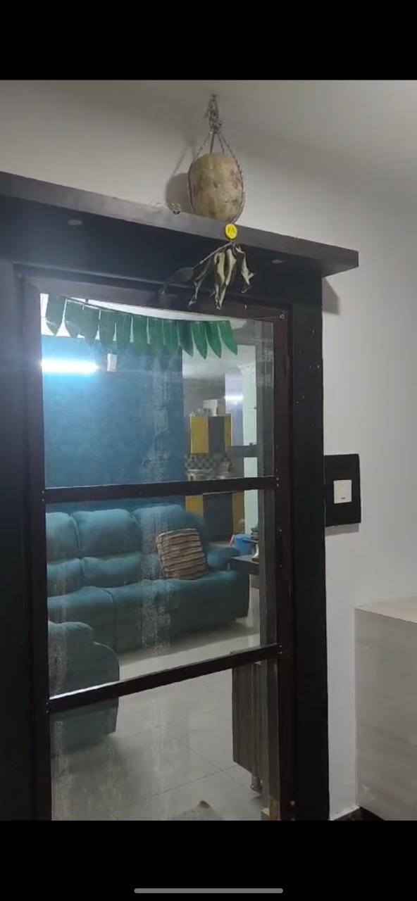 3 BHK Flat for sale in Gu